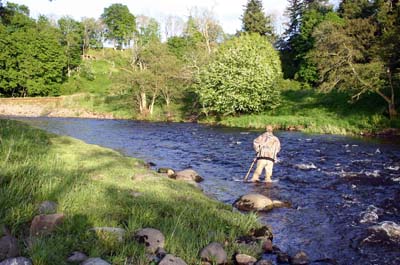 The_Esk_looking_downstream